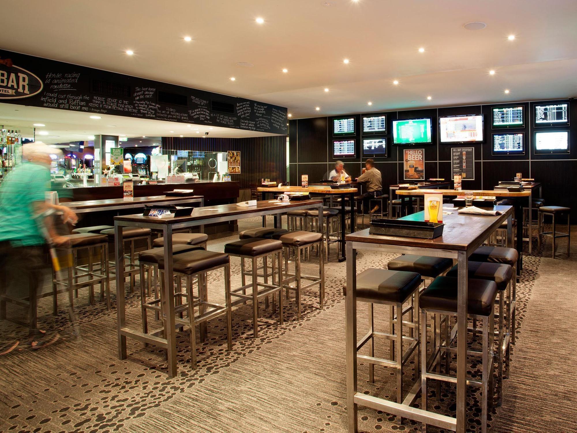 Vale Hotel Townsville Exterior foto