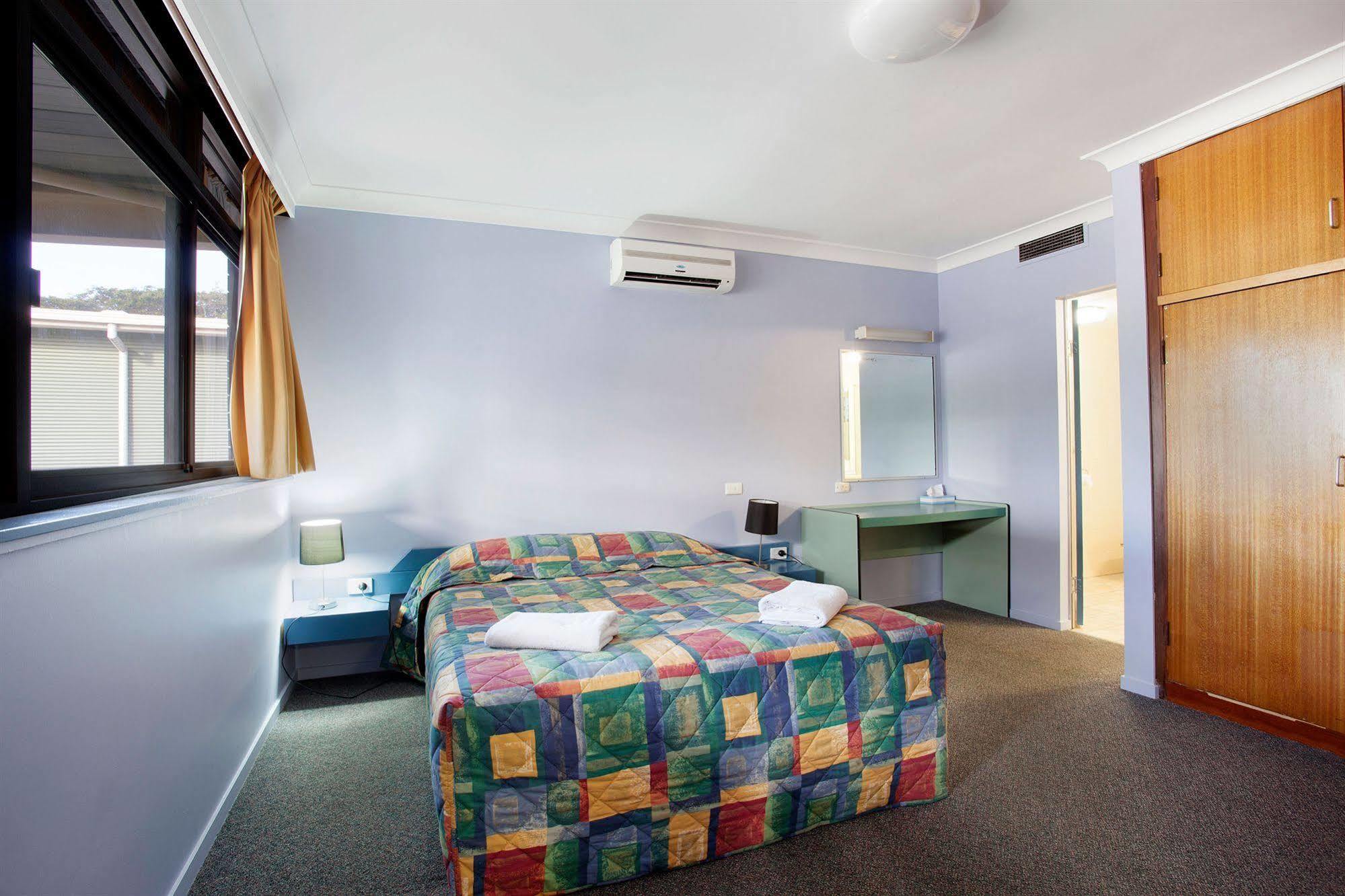 Vale Hotel Townsville Exterior foto