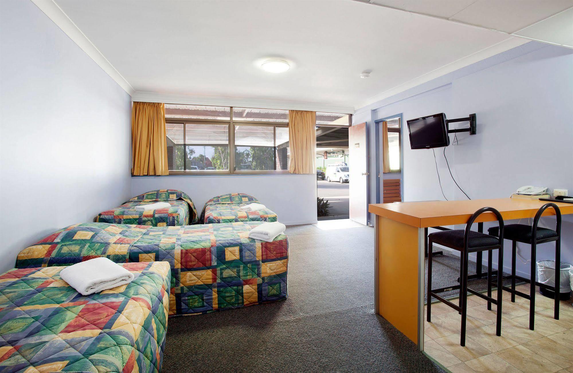 Vale Hotel Townsville Exterior foto